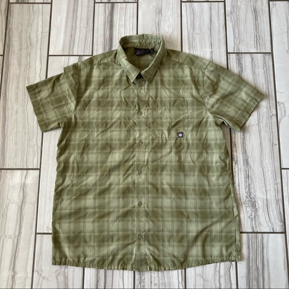 Mammut nylon button down. EUC like new - Picture 1 of 6